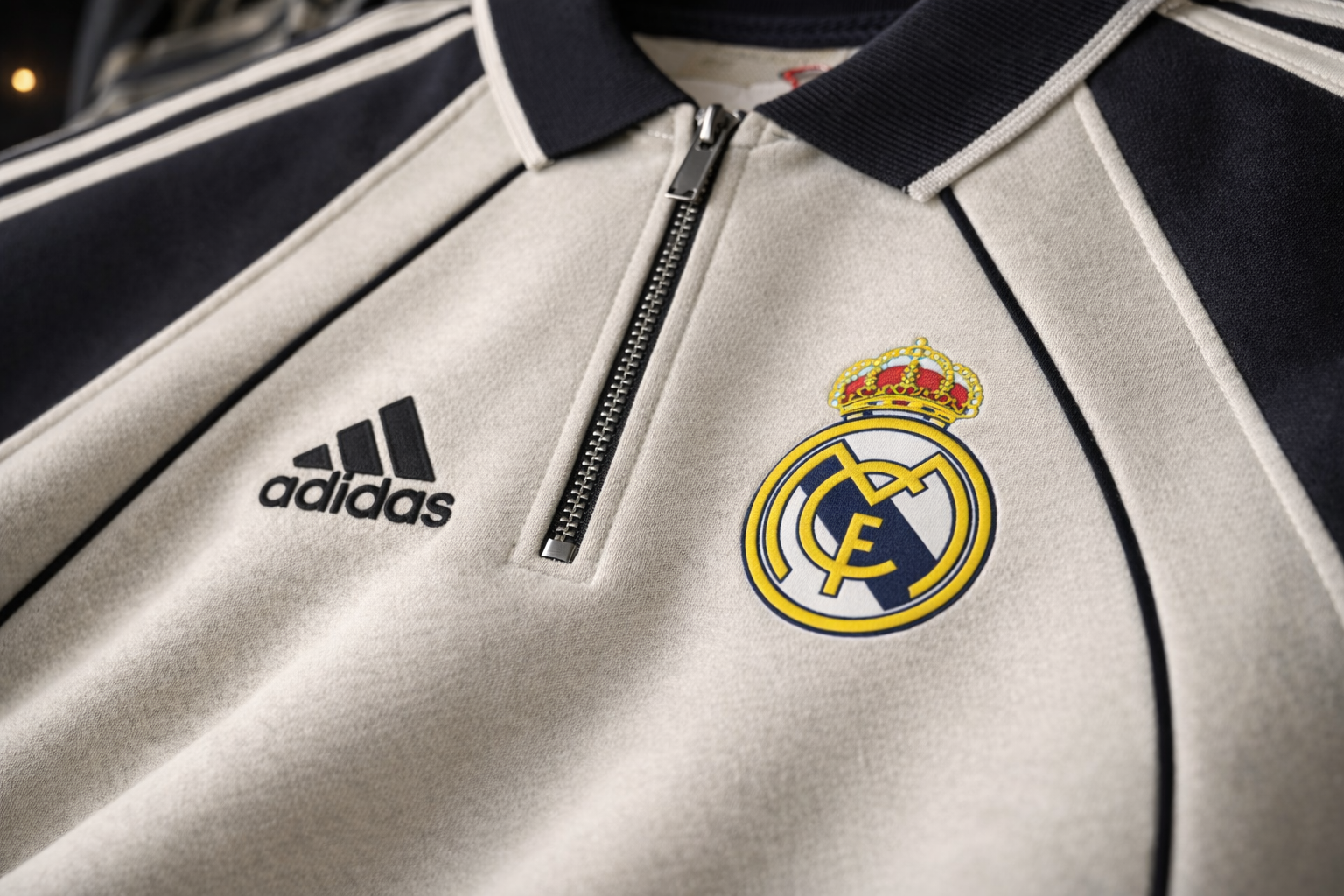 Real Madrid Retro Quarter-Zip Sweatshirt – Cream & Black